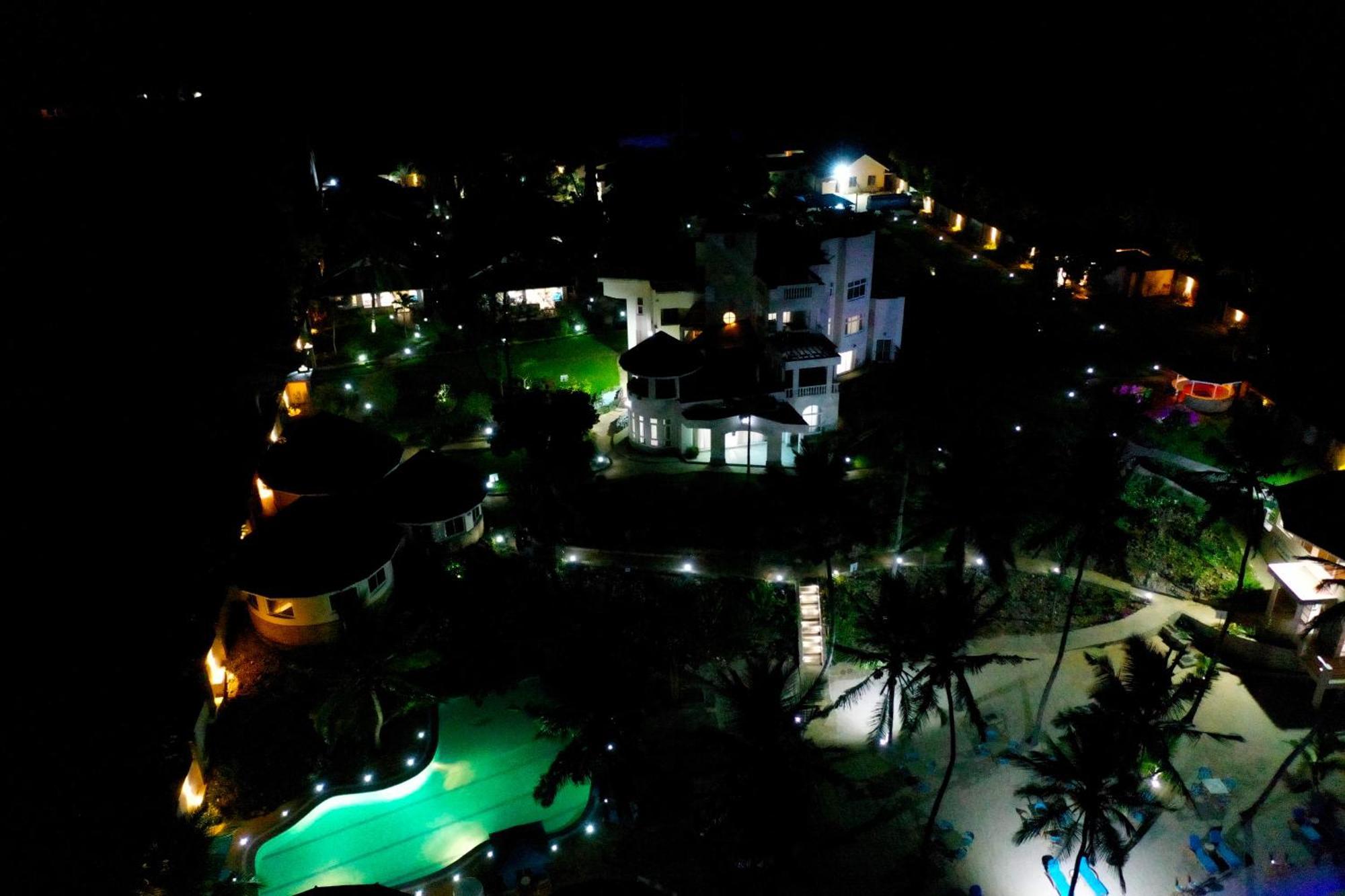 Vipingo Beach Resort Tezo 外观 照片
